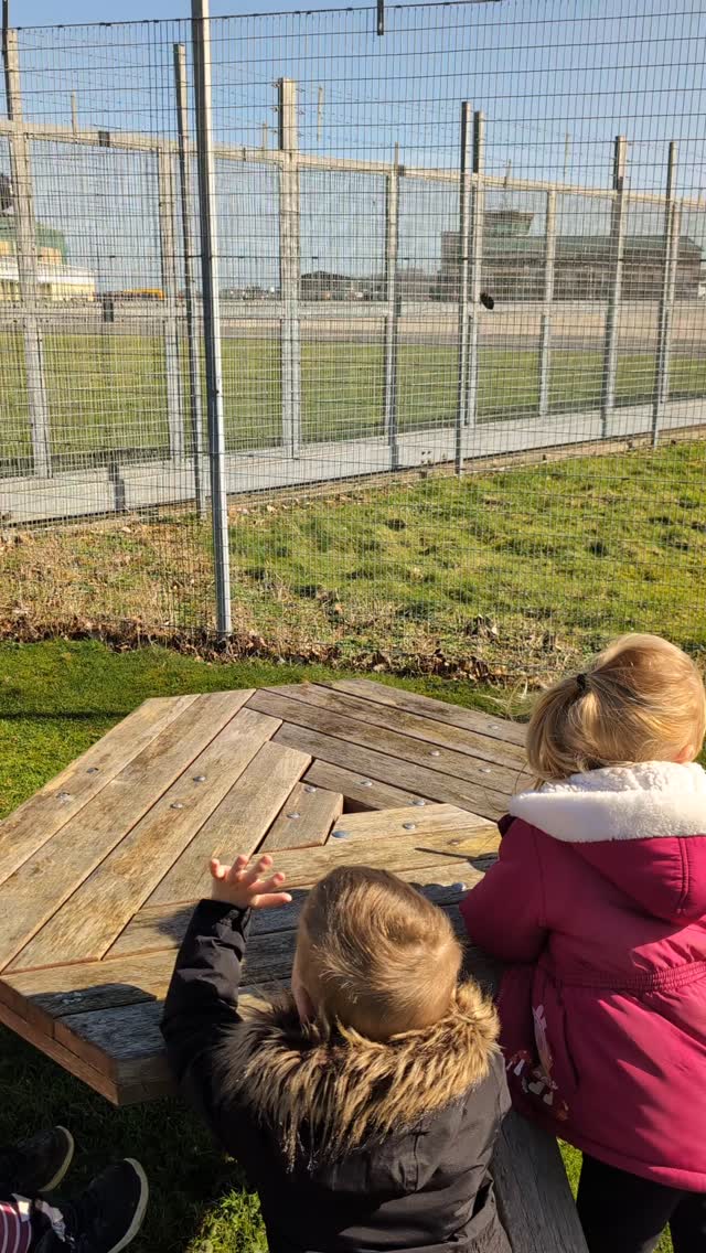 Ash & Claire Childminders 